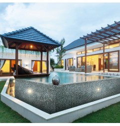 Onix Vanguard Arrecife Irridis Grey Spanish Glass Mosaic Pool Tiles