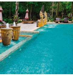 Onix Vanguard Lakeblend Spanish Glass Mosaic Pool Tiles