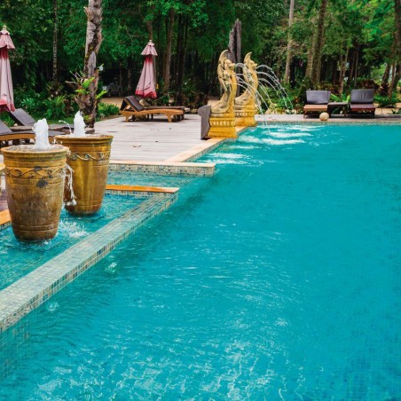 Onix Vanguard Lakeblend Spanish Glass Mosaic Pool Tiles