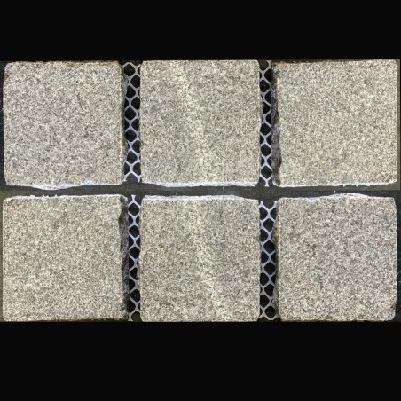 Diamond Grey Flamed Straight Pattern Cobblestone Granite 40mm