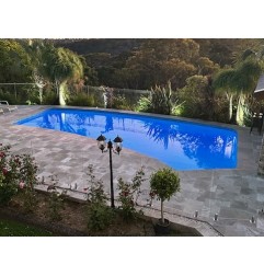 Silver French Pattern Tumbled Paver Travertine 30mm