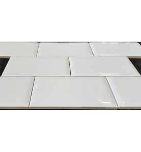 Spanish White Gloss Semi Round Subway Ceramic 150x75