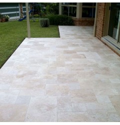 Classico Medium French Pattern Tumbled Tile Travertine