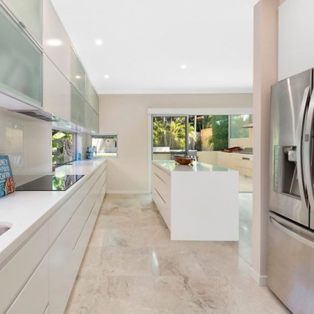 Bianca Perla Medium Honed Limestone